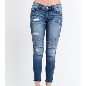 KanCan Skinny Jeans
